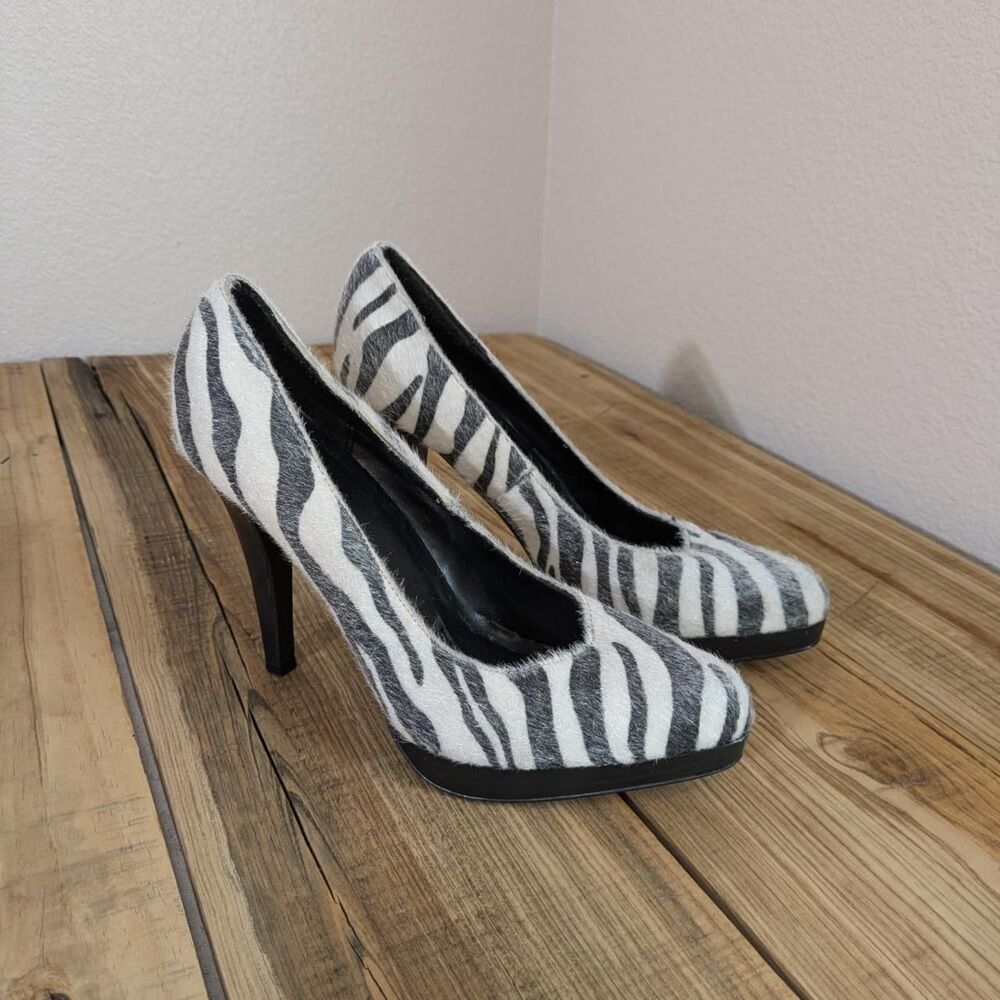 Wild Diva Heels Women's size 8.5 Zebra print with Faux Horse Hair